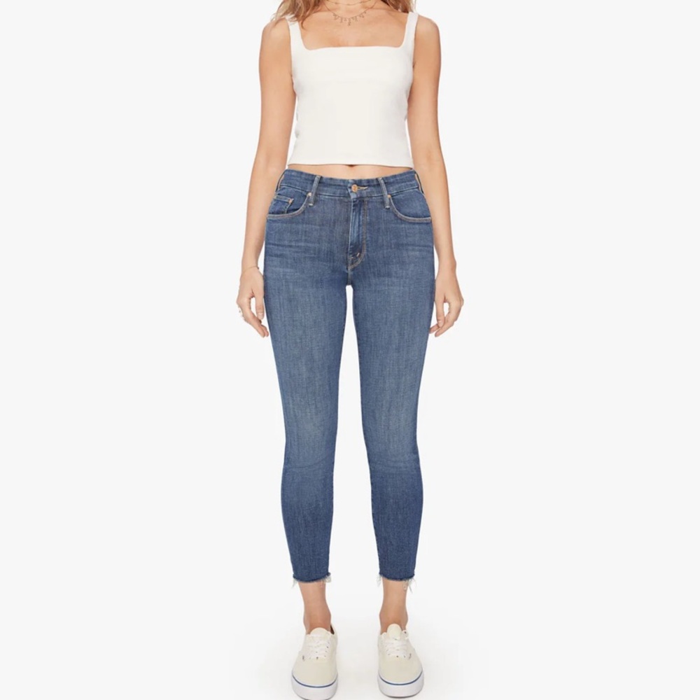 Mother looker ankle fray